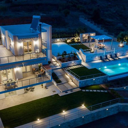 Villa Oasis Galatás Eksteriør bilde