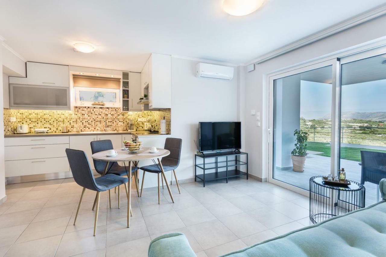Villa Oasis Galatás Eksteriør bilde