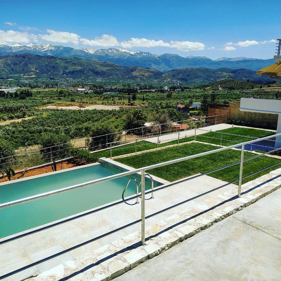 Villa Oasis Galatás Eksteriør bilde