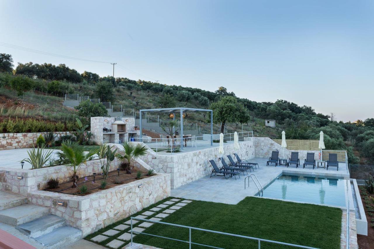Villa Oasis Galatás Eksteriør bilde
